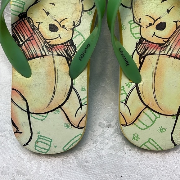 Disney Winnie the Pooh Flip Flops - Picture 2 of 5